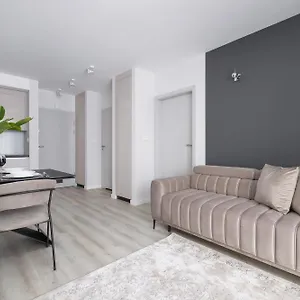 In The Centre Of Szymony By Renters Hotel apartamentowy